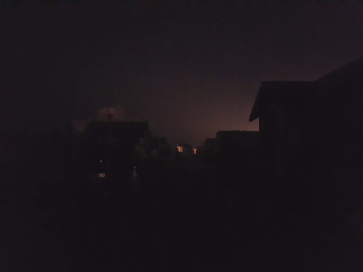 2.500 de locuinţe din 8 comune din Argeş, fără energie electrică