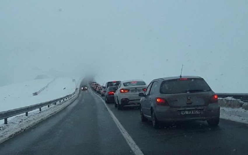 Trafic infernal pe Transalpina