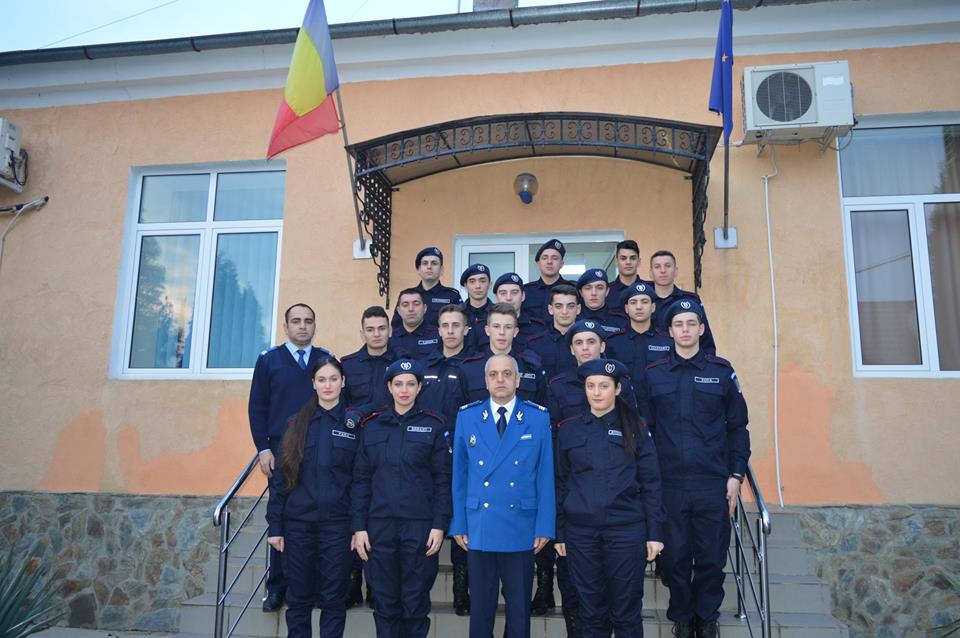 Mehedinți: 18 tineri se pregătesc să devină jandarmi!