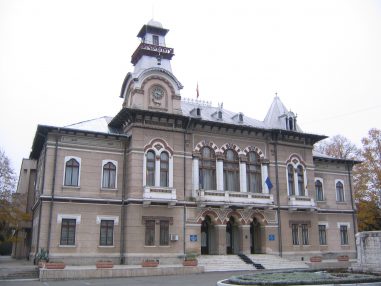 Seminar privind finanțările pentru îmbunătățirea infrastructurii educaționale