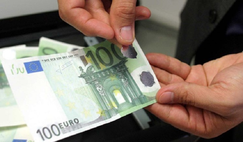 Grup infracţional organizat specializat în fals de monedă