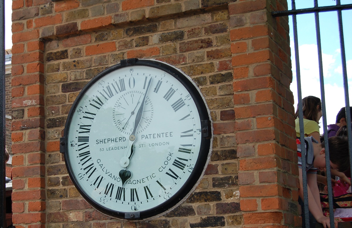 Deputaţii europeni cer o evaluare a regimului actual al orei