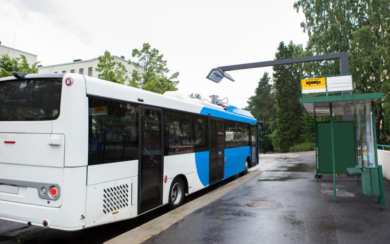 Țara care ar putea introduce transportul public gratuit, ca să reducă poluarea