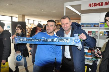 Târgul de carte Gaudeamus – Radio România: vizită neașteptată