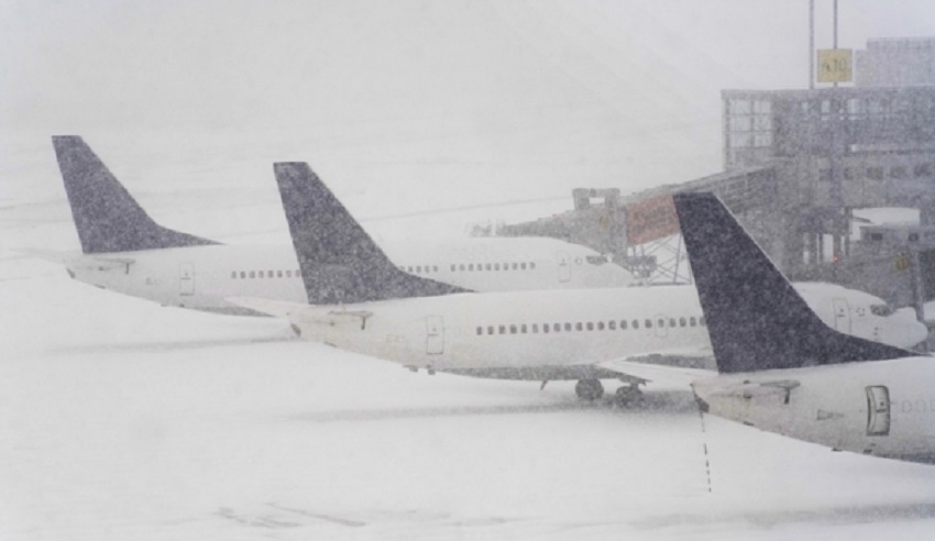 Aeroportul din Geneva, închis din cauza zăpezii