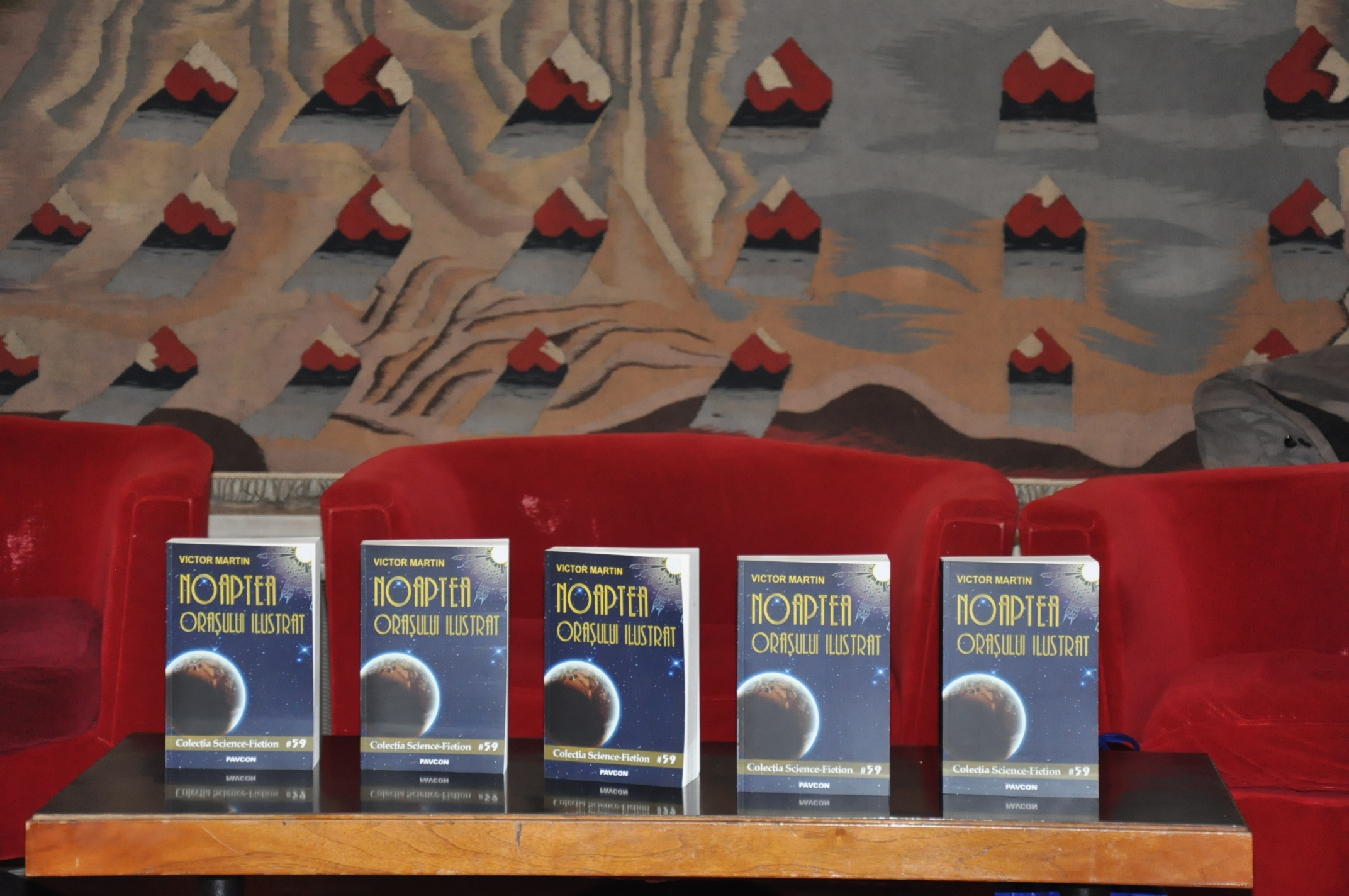 Târgul de carte Gaudeamus – Radio România, Lansare de carte: „Noaptea orașului ilustrat”