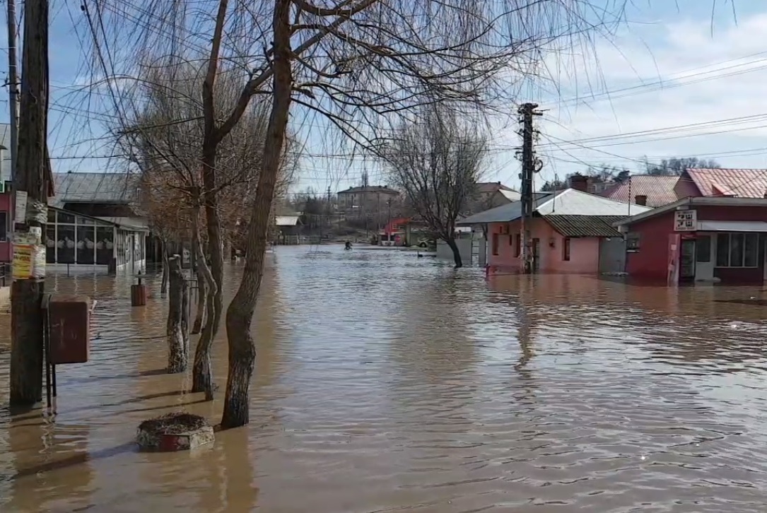 Cod portocaliu de inundații pe cursurile râurilor Călmăţui, Vedea şi Neajlov