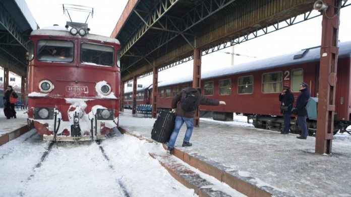 41 de trenuri anulate vineri dimineață. LISTA anunțată de CFR