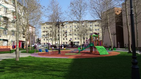 Un nou loc de joacă inaugurat la Râmnicu Vâlcea