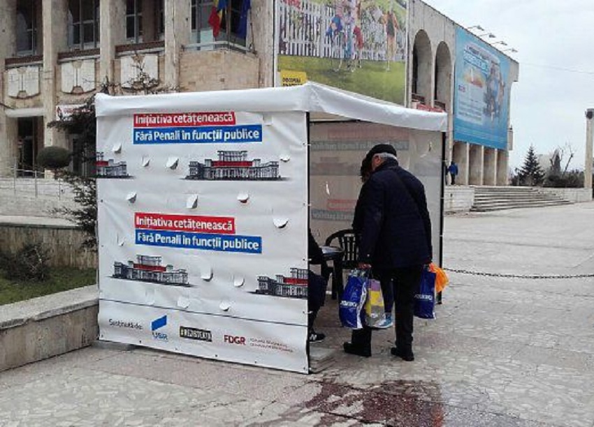 Iniţiativa cetăţenească „Fără penali în funcţii publice” (audio)