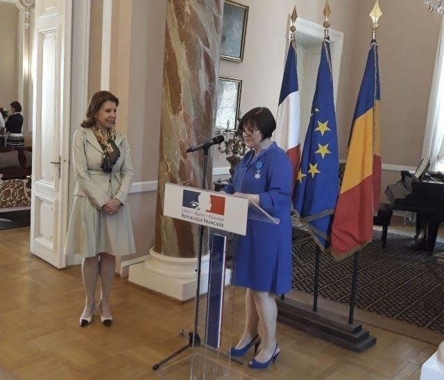 Ileana Ţăroi, Radio România Internaţional, Cavaler al Ordre National du Mérite