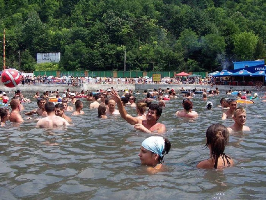 Stațiunea Băile Săcelu se modernizează