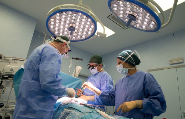 Misiune internaţională de intervenţii operatorii pe cord