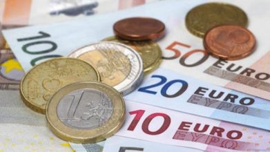 Comisia Naţională pentru trecerea la moneda unică își începe activitatea pe 12 aprilie. Când ar putea intra România în zona euro