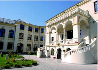 „Interferențe artistice“ la Galeriile „Cromatic“