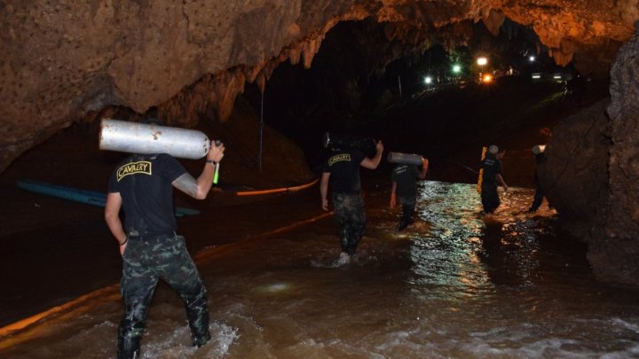 A început operațiunea de salvare