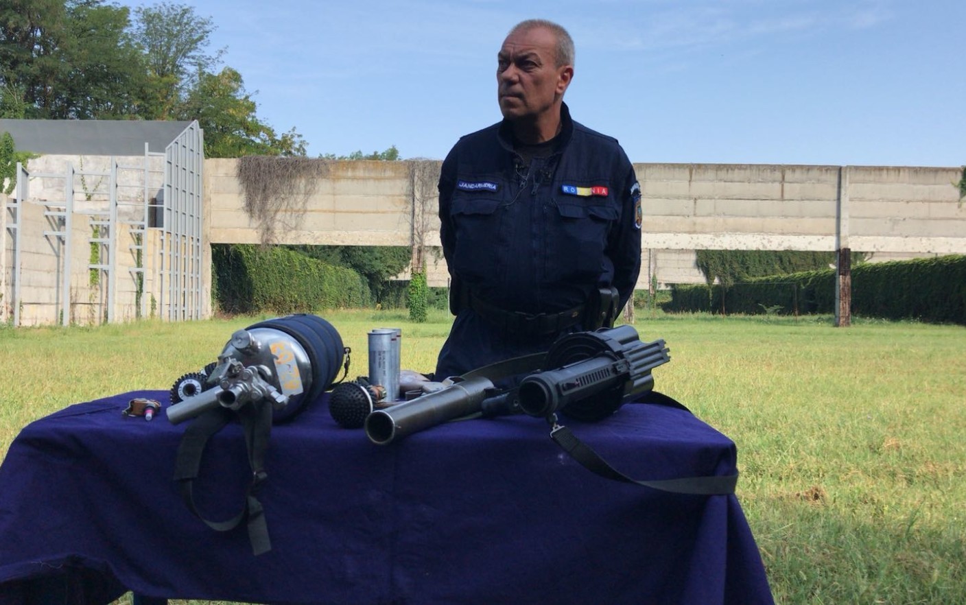 Exerciţiu demonstrativ al Jandarmeriei Românie, cu muniţia folosită la activităţi de ordine publică