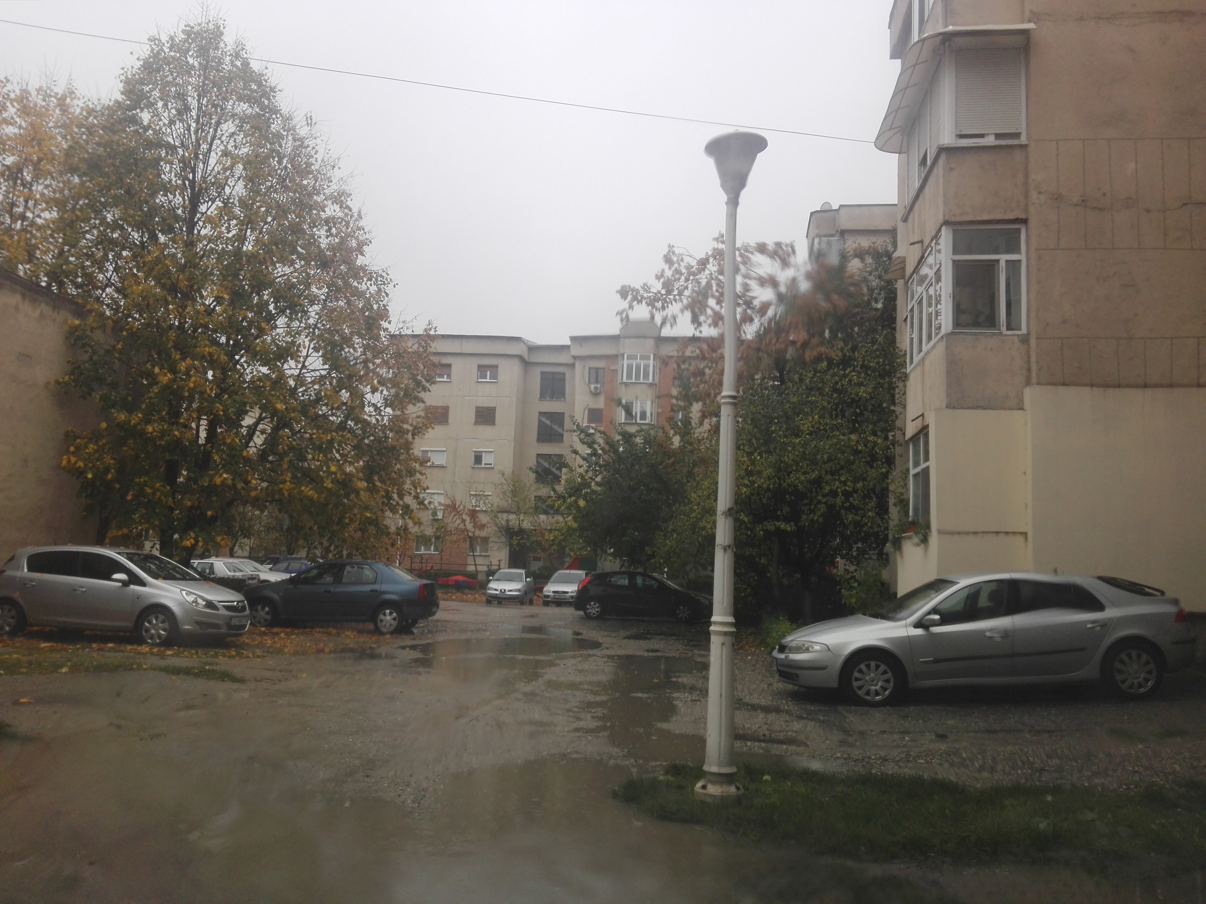 Azi despre ieri – 2 octombrie 2018