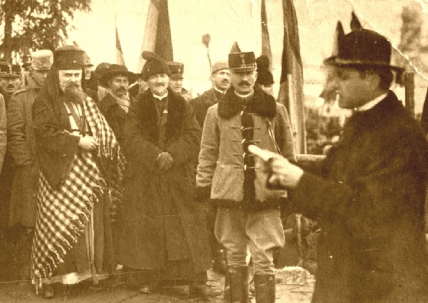 Contribuţia slujitorilor bisericii la înfăptuirea Marii Uniri (audio)