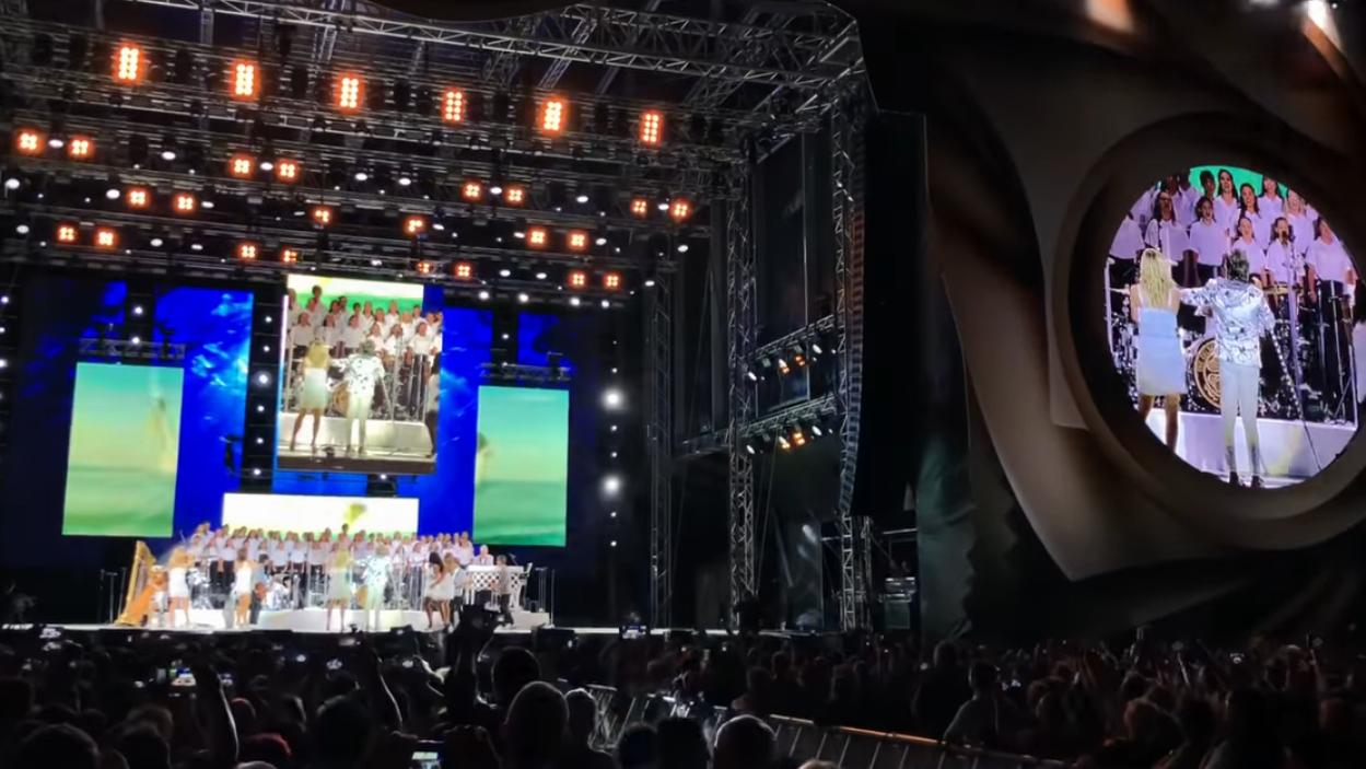 Corul de Copii Radio, în concert cu Rod Stewart