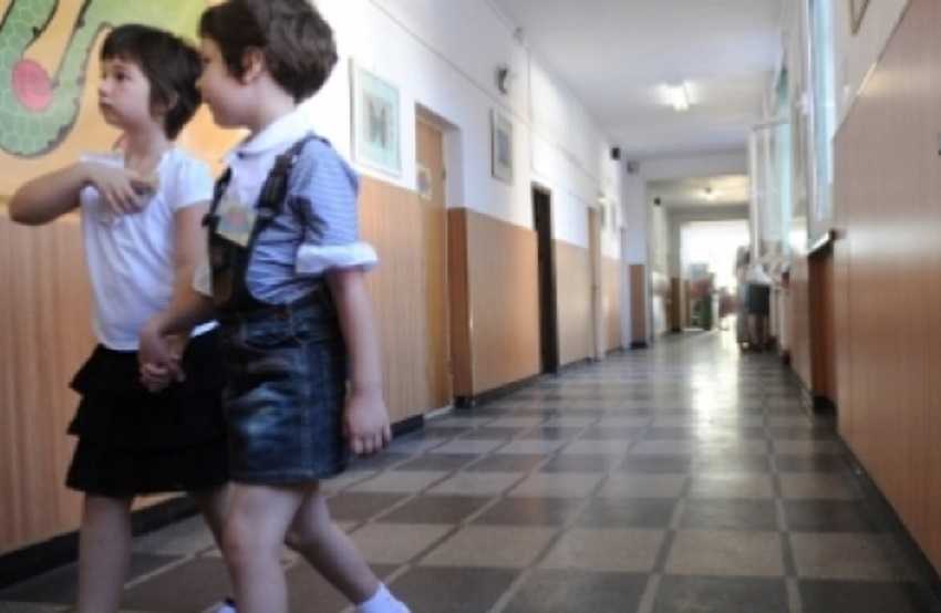 Unităţile de învăţământ rămân deschise (audio)