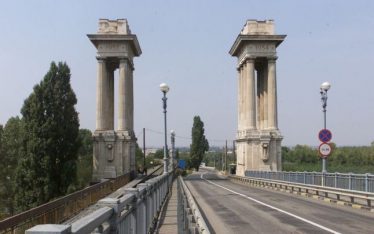 Circulație restricționată pe Podul Prieteniei