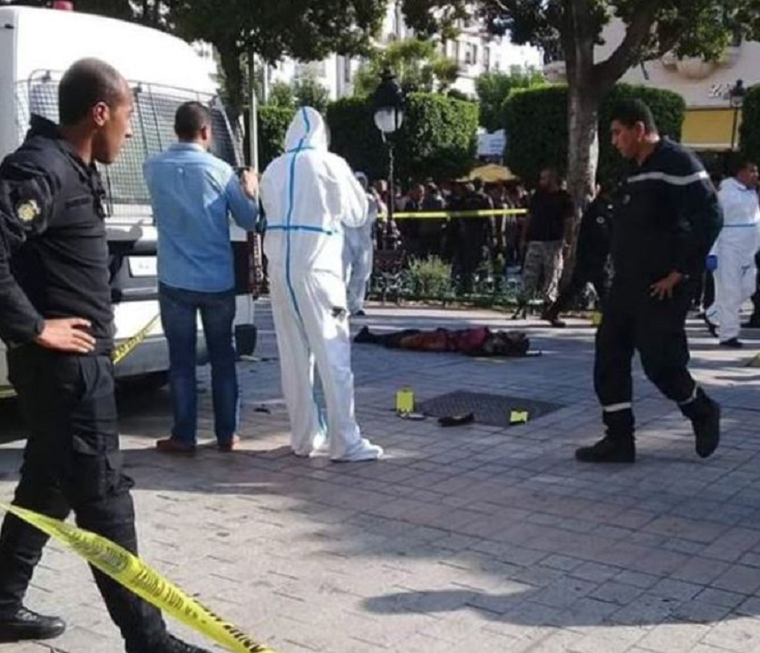 O femeie-kamikaze s-a aruncat în aer în centrul Tunisului
