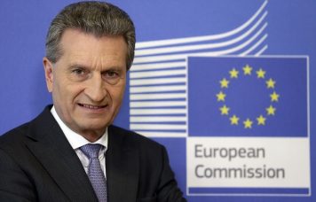 Comisarul european Günther H. Oettinger vizitează România