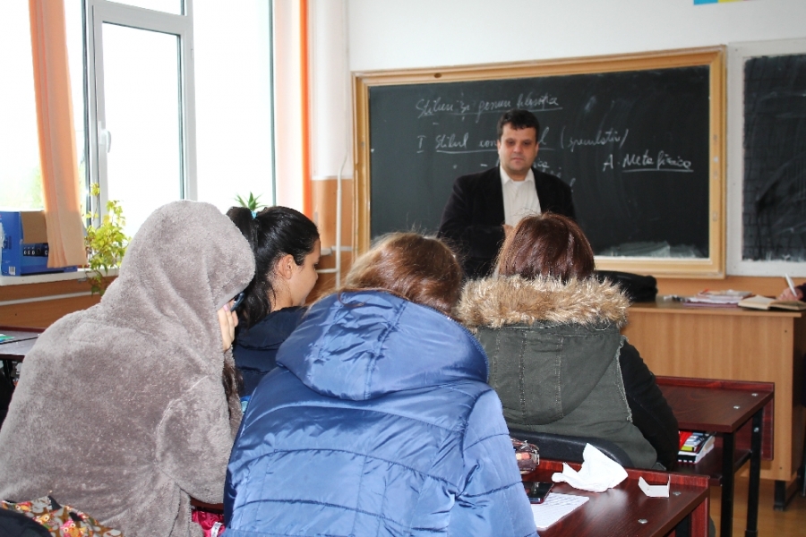 Mii de elevi din România nu au mai mers la școală din cauza frigului