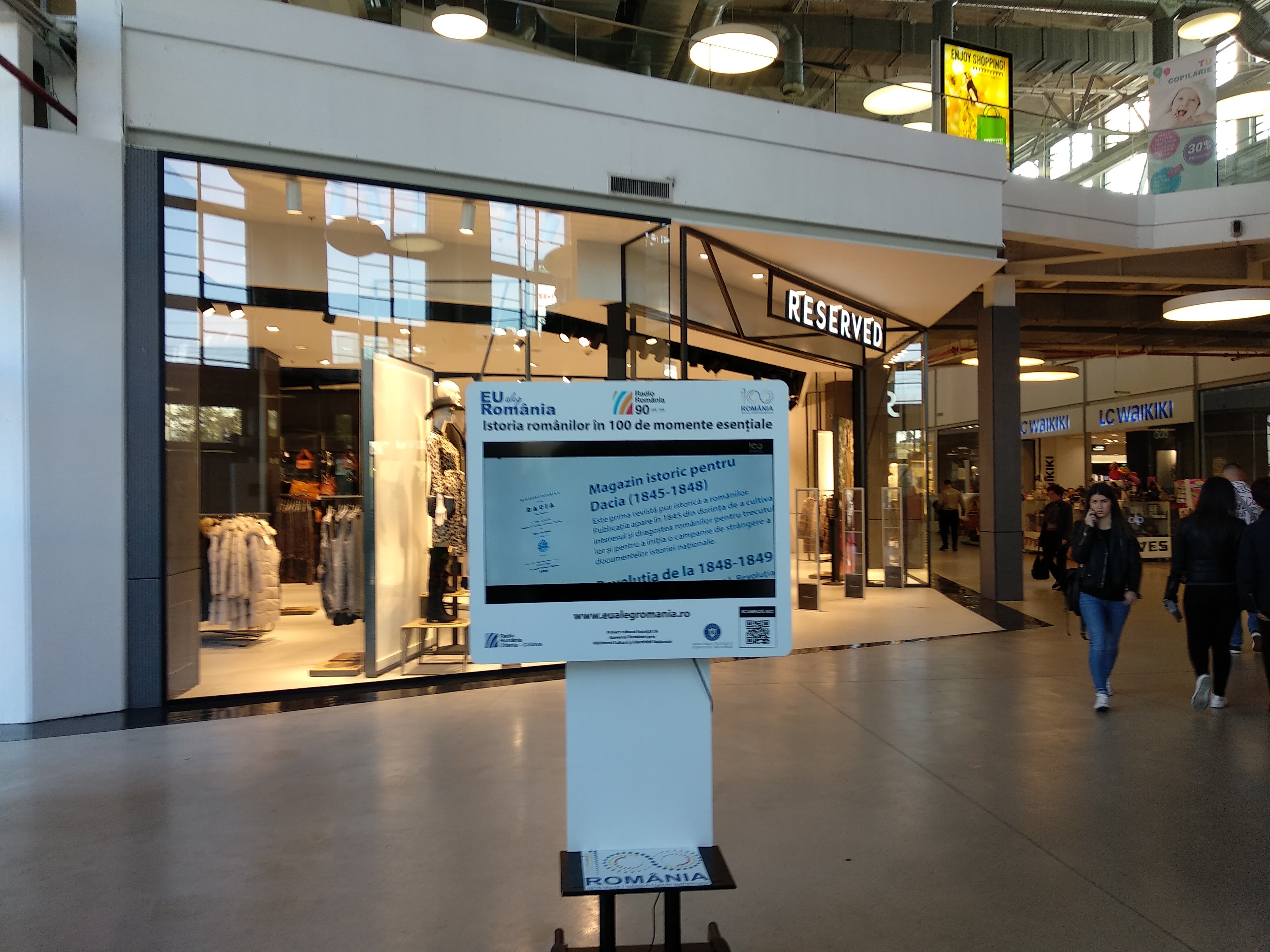 EU ALEG ROMÂNIA în cel mai important mall din Craiova