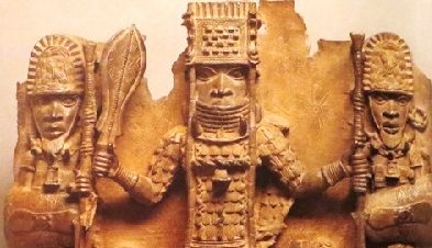 Franţa va restitui 26 de artefacte statului Benin