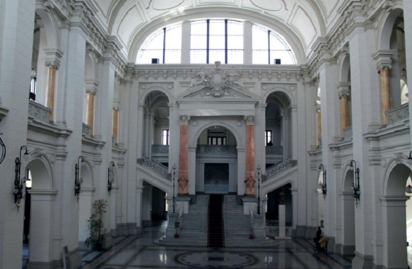 Curtea de Apel Bucureşti a suspendat Completurile de 5 judecători de la Înalta Curte