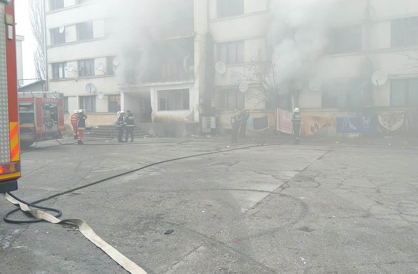 Incendiu la fostul sediu al Palatului Copiilor din Slatina