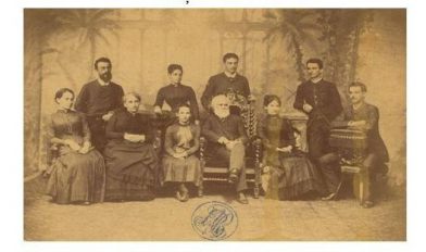 Simpozion la Conacul Brătienilor