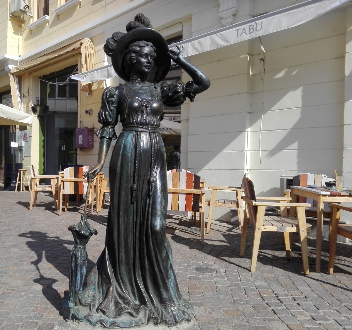 Azi despre ieri – 1 decembrie 2018