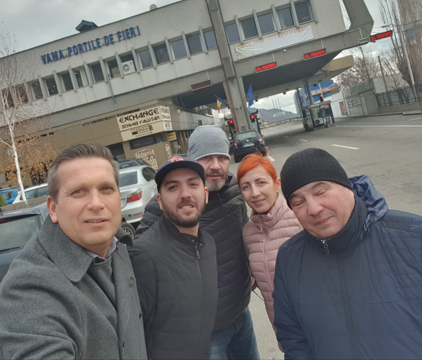 Vineri, 14 decembrie 2018, de la ora 7:15 – Matinal: „Buna Dimineața Oltenia” – LIVE din Vama Porțile de Fier 1