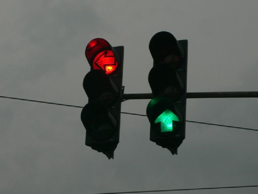 Craiova. Noi instalații de semaforizare