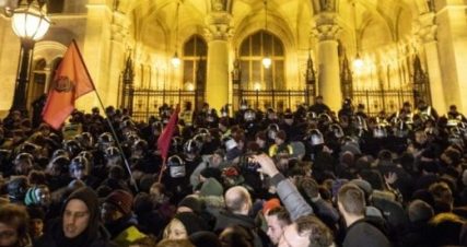 Continuă protestele în Ungaria