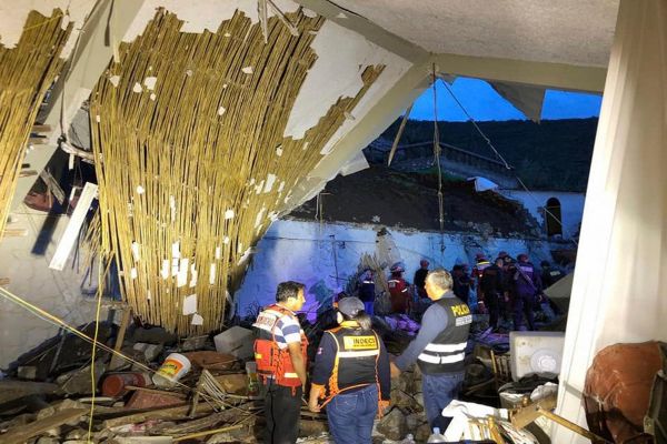 Tragedie la o nuntă din Peru. 15 persoane au murit, 34 au fost rănite