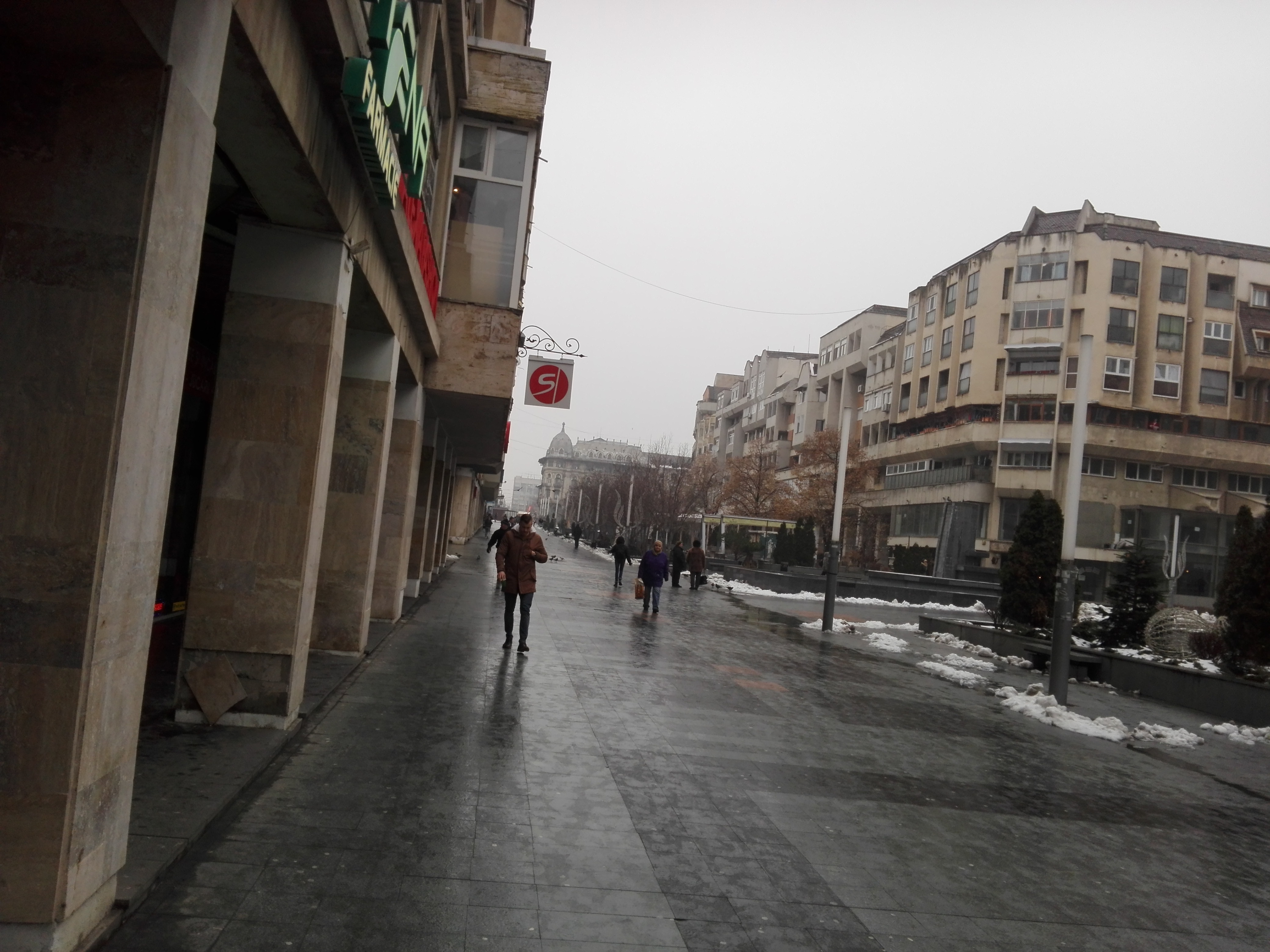 Azi despre ieri – 4 februarie 2019