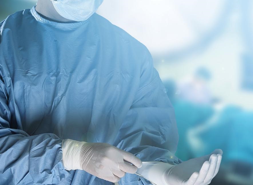 Cazul falsului chirurg italian arată managementul defectuos al unităţilor private