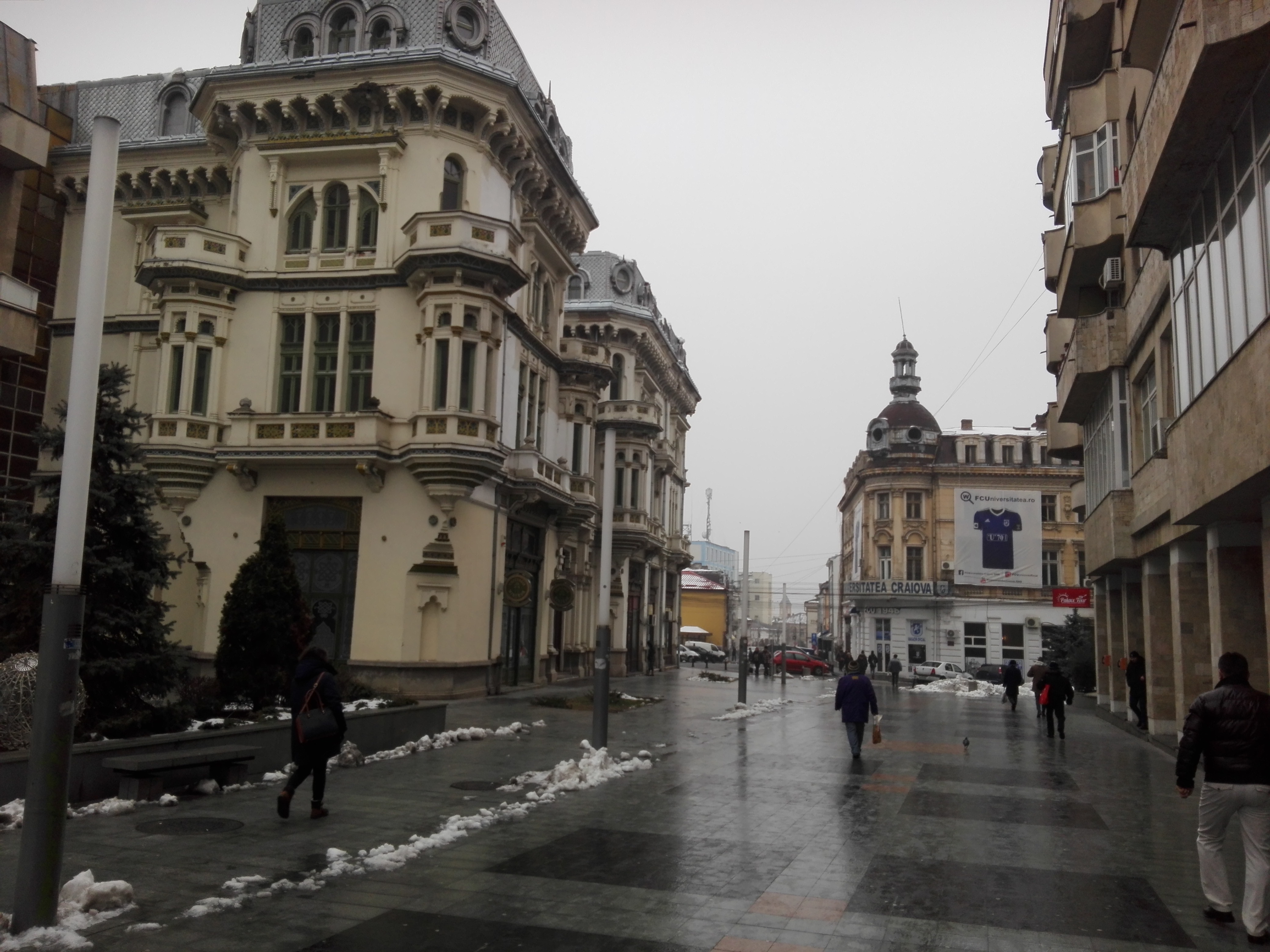 Azi despre ieri – 12 februarie 2019