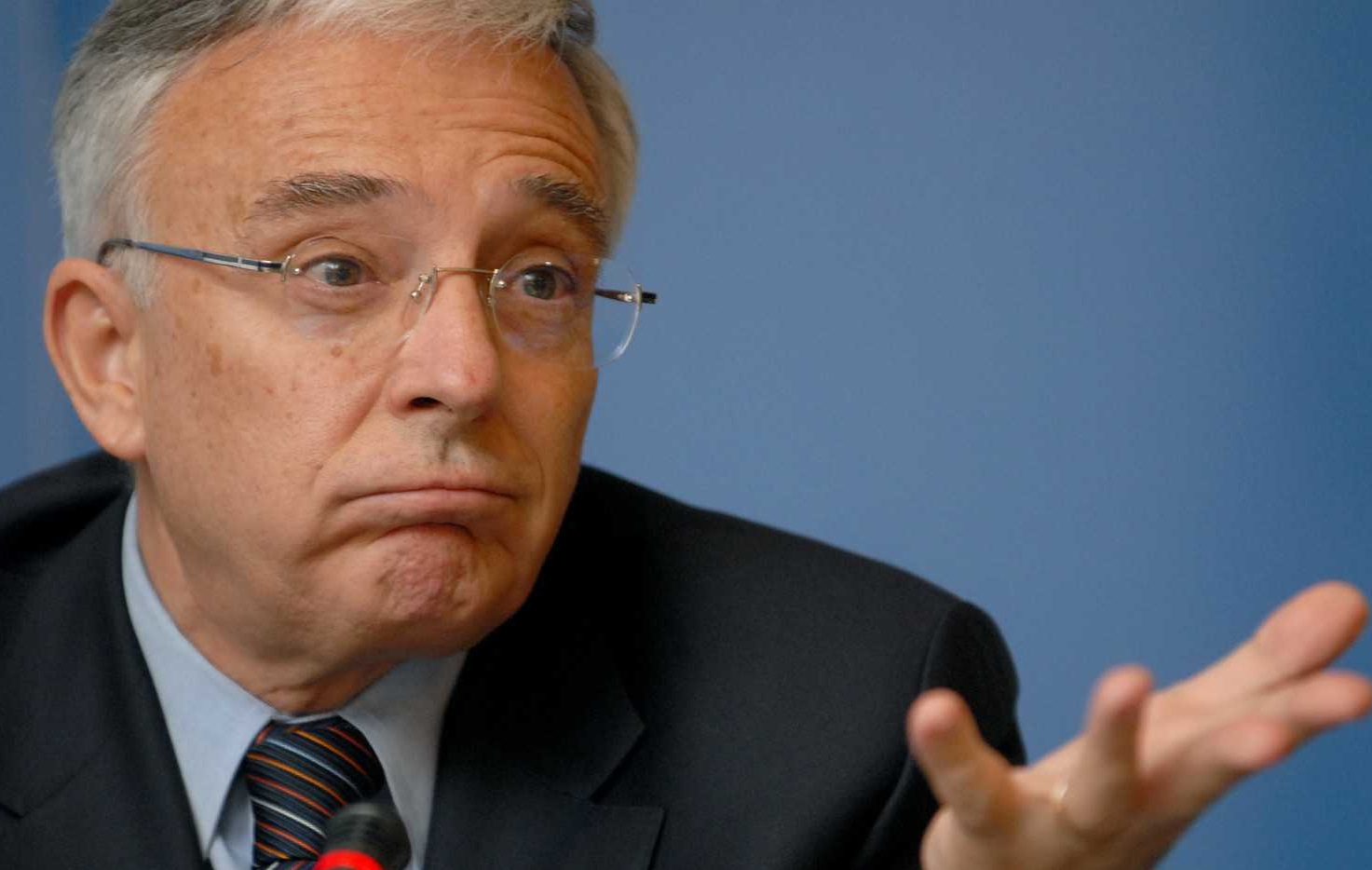 Mugur Isărescu, invitat joi, la audieri (audio)