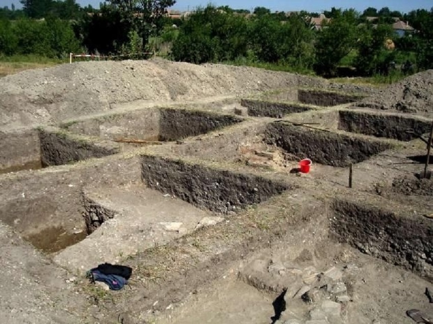 Comuna Dobrosloveni (Olt), cu situl arheologic Romula, promovată la un târg de turism din Sofia