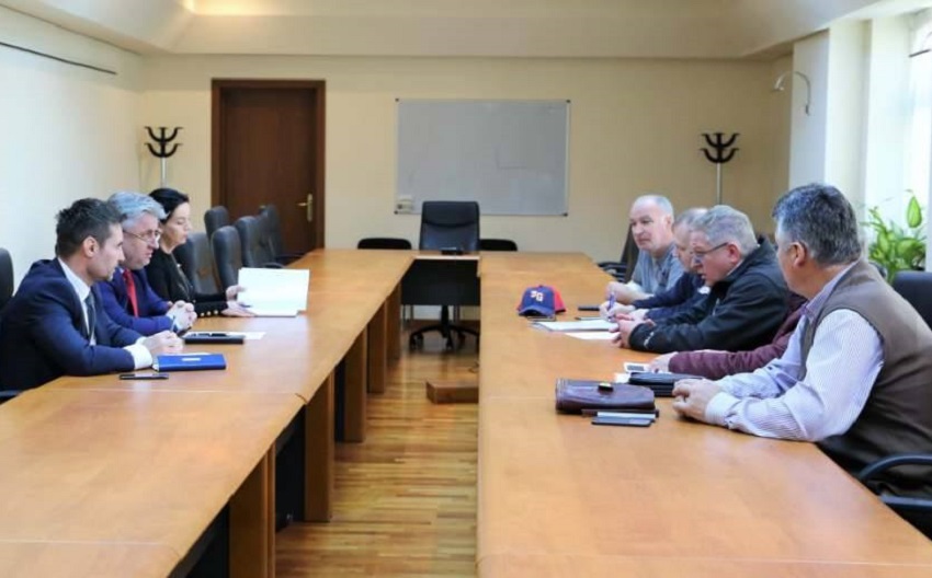 Sindicaliştii de la metrou au pichetat Ministerul Transporturilor (audio)