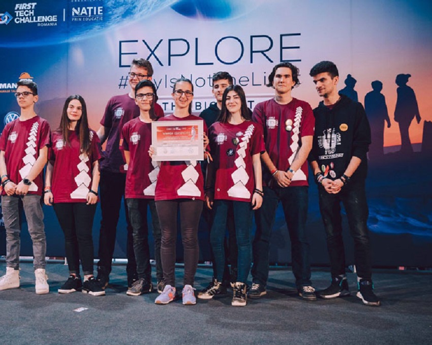 Echipele de robotică din Târgu-Jiu s-au calificat la faza finală