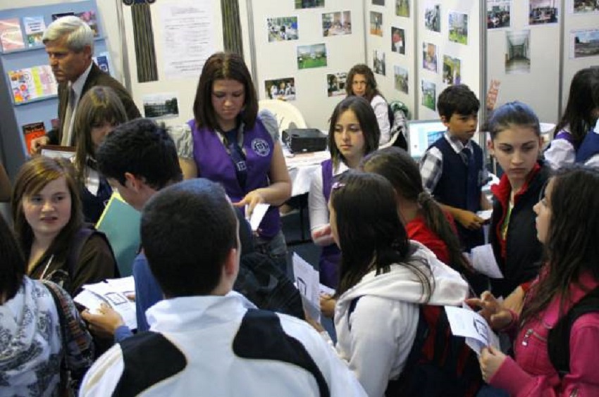 Târg Educaţional, la București