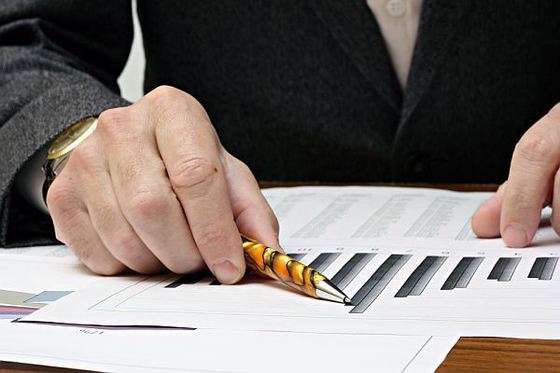 Agenţia de evaluare Fitch a confirmat ratingul suveran al României la „BBB minus”, cu perspectivă negativă