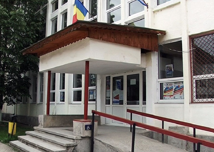 Verificări la școlile postliceale