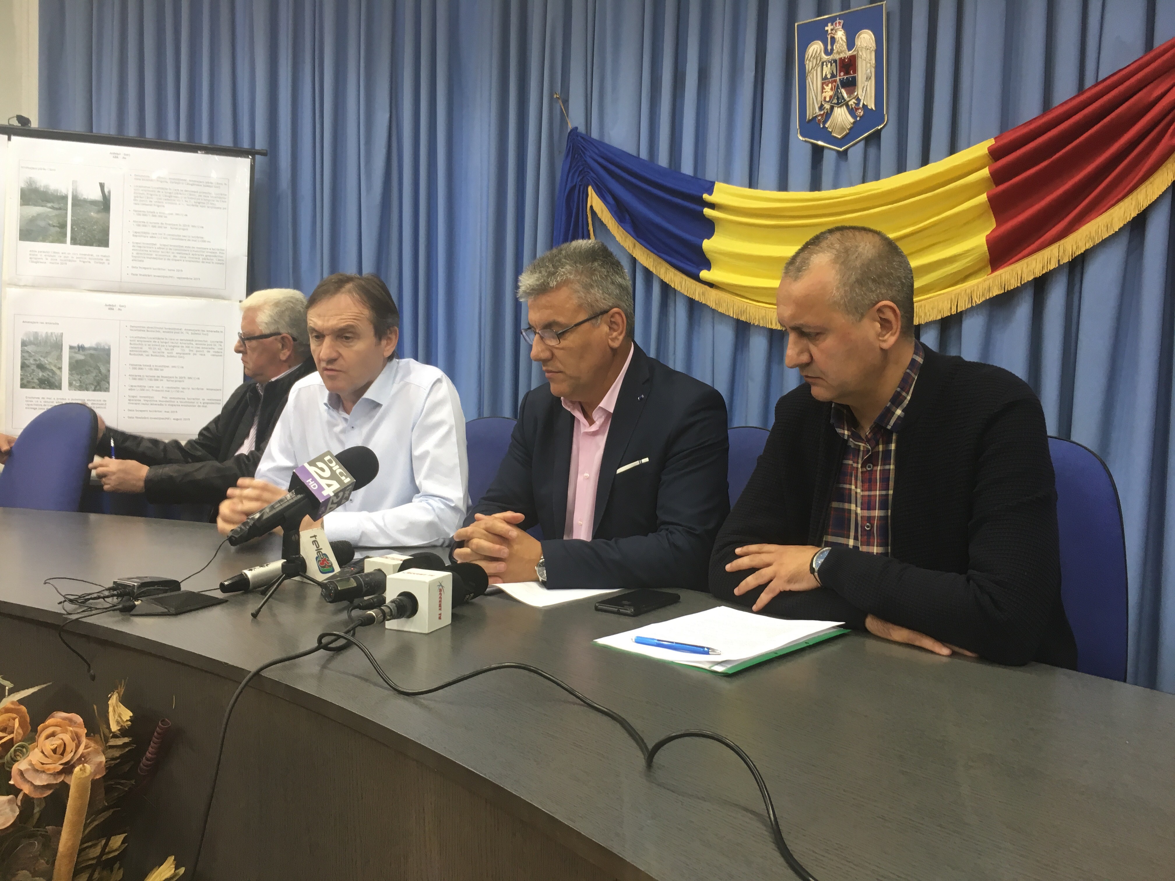 Ministrul Apelor şi Pădurilor, Ioan Deneş, în judeţul Gorj (audio)